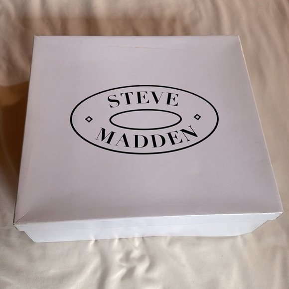 Steve Madden Norri Over the Knee Boots - Picture 8 of 9